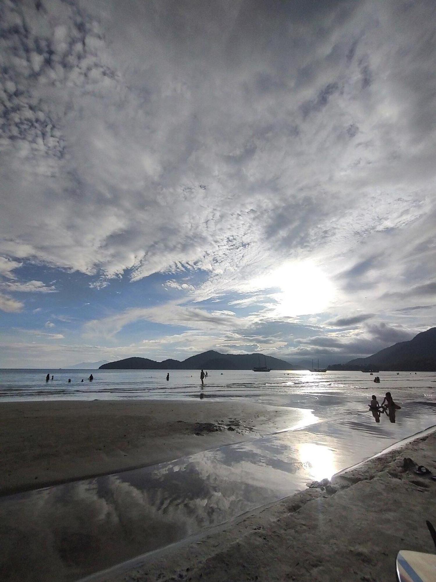 Apartamento Com Ar Cond. Na Praia Grande ウバトゥバ エクステリア 写真